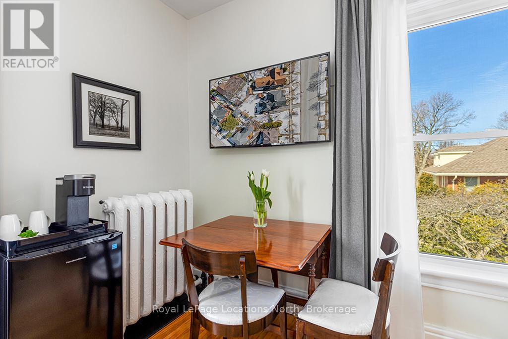 72 Colborne Street, Goderich, Ontario  N7A 2V9 - Photo 31 - X12503058