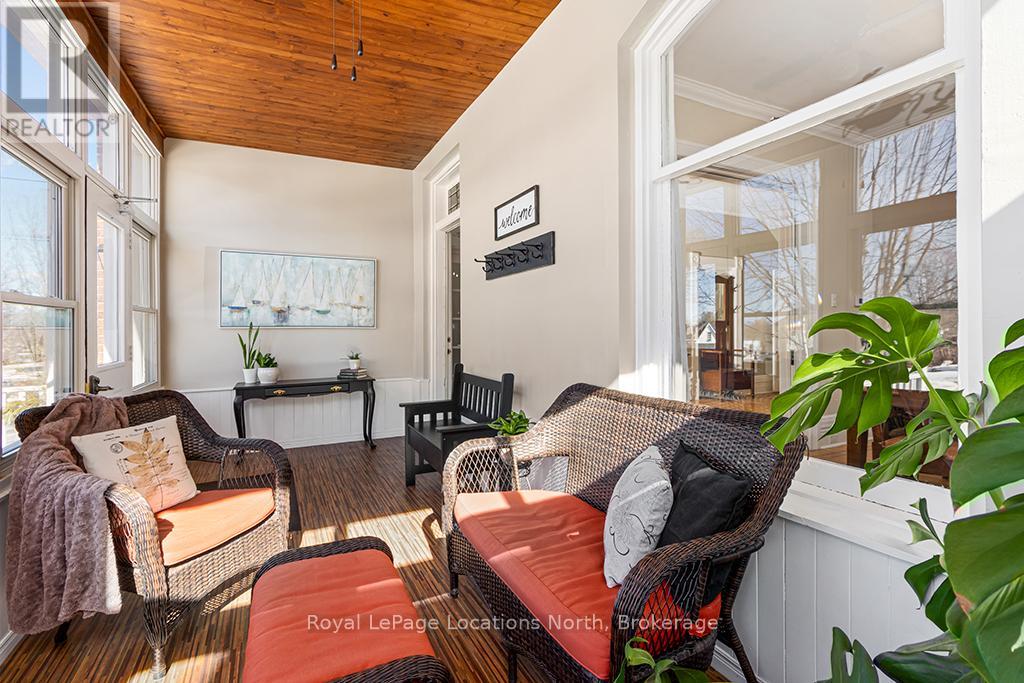 72 Colborne Street, Goderich, Ontario  N7A 2V9 - Photo 4 - X12503058