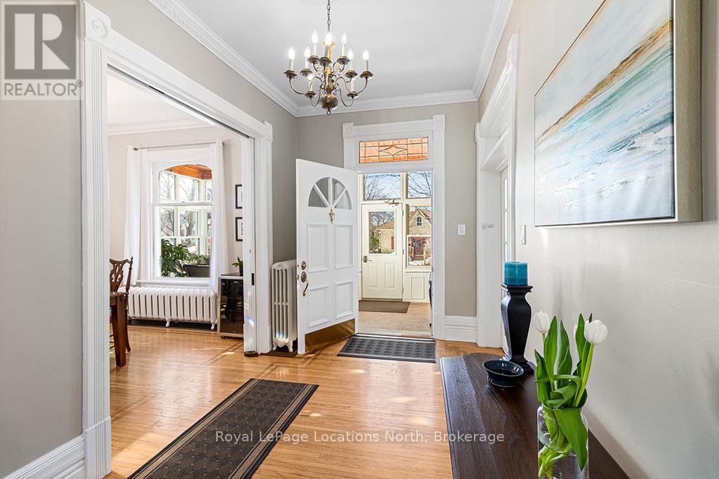 72 Colborne Street, Goderich, Ontario  N7A 2V9 - Photo 5 - X12503058