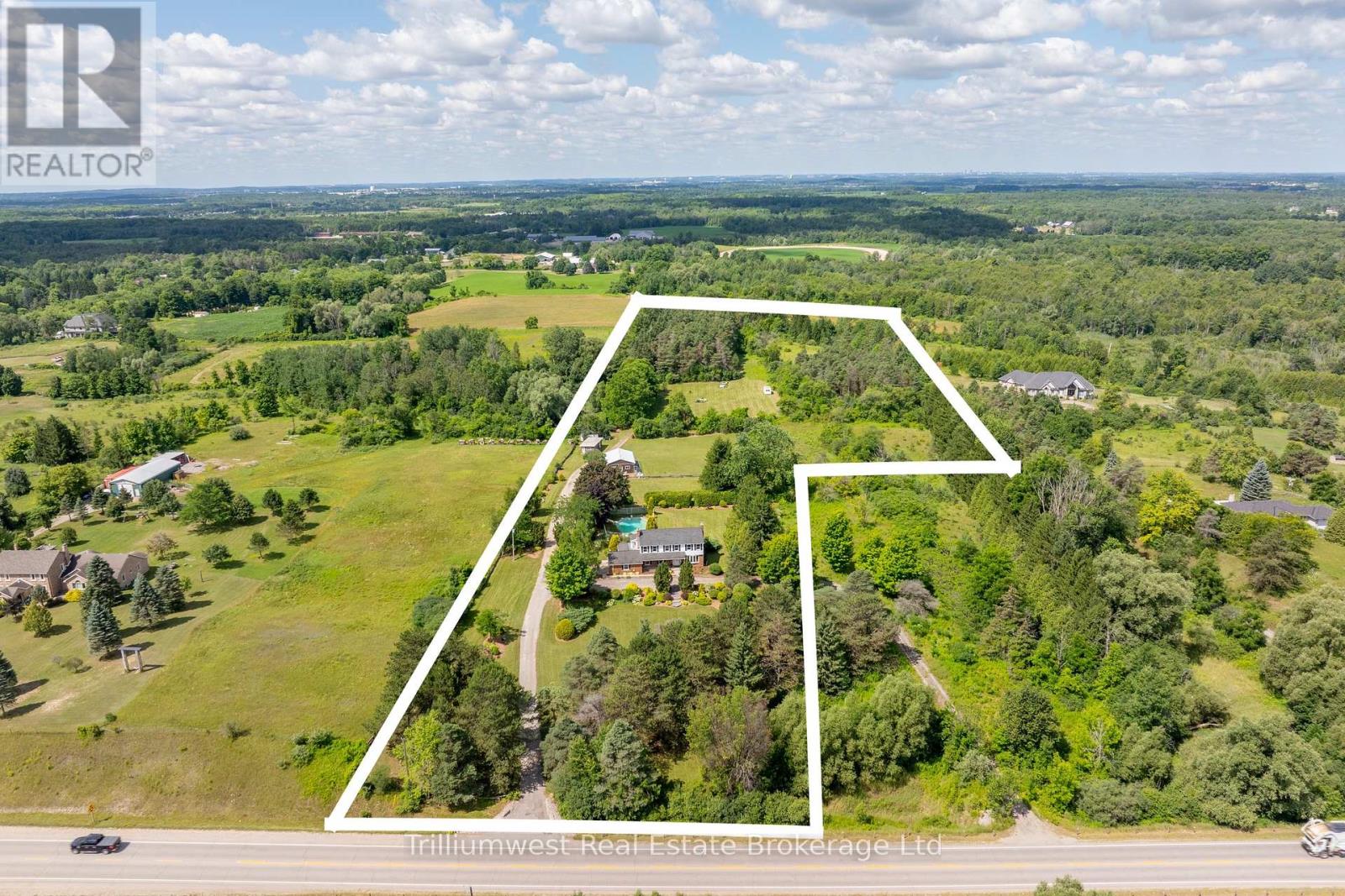 4502 Wellington Road 35 Road, Puslinch, Ontario  N1H 6J3 - Photo 2 - X12503064