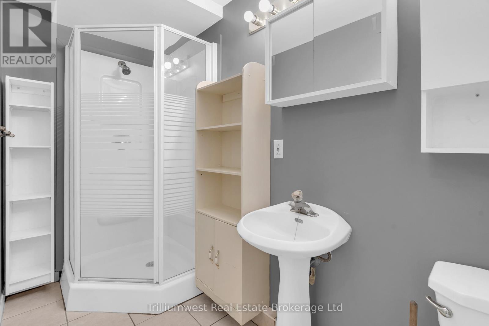 4502 Wellington Road 35 Road, Puslinch, Ontario  N1H 6J3 - Photo 21 - X12503064