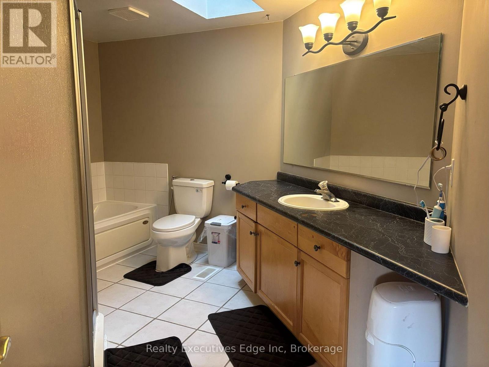 Main - 5 Camm Crescent, Guelph, Ontario  N1L 1J9 - Photo 16 - X12503104