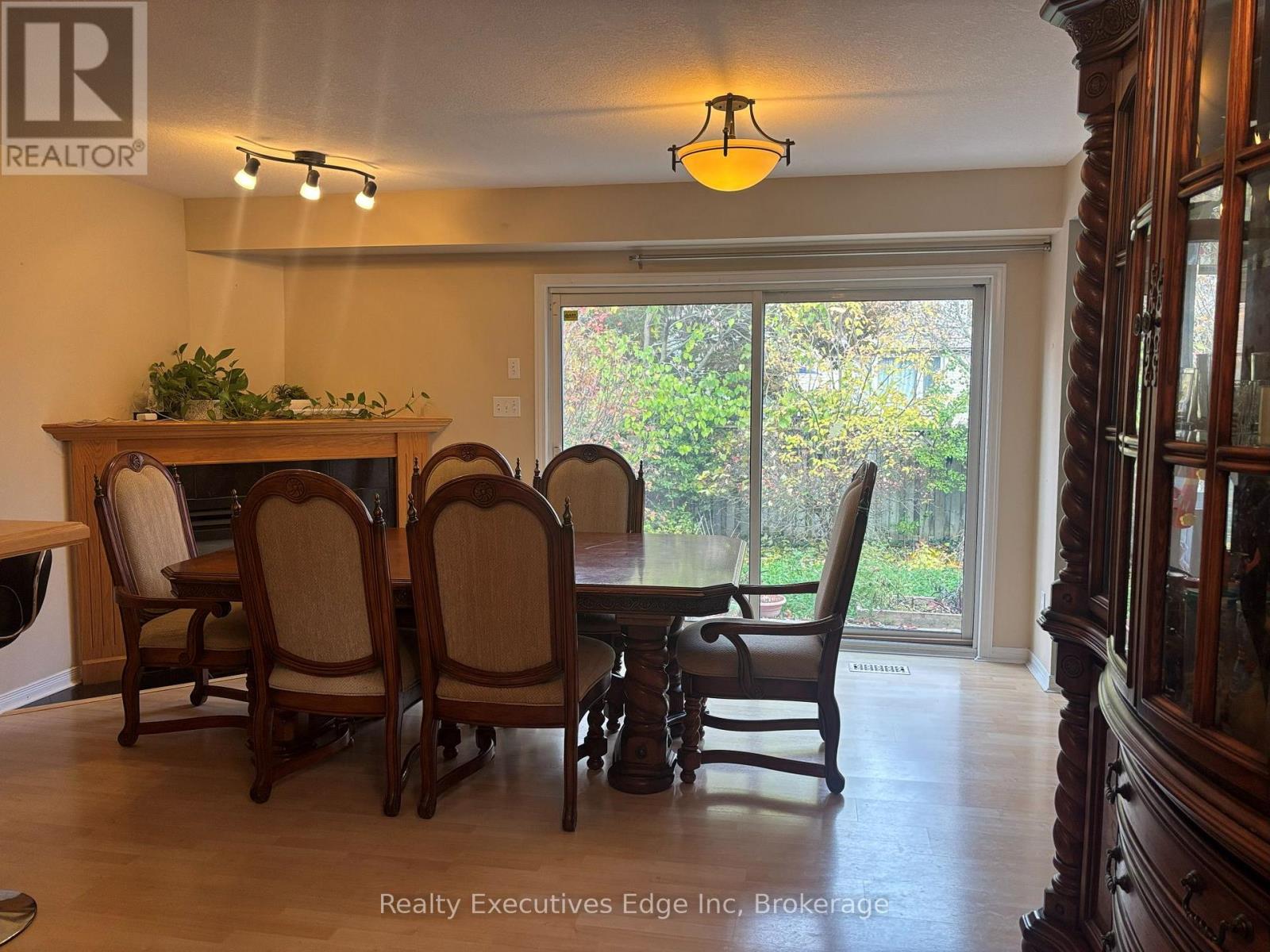 Main - 5 Camm Crescent, Guelph, Ontario  N1L 1J9 - Photo 9 - X12503104