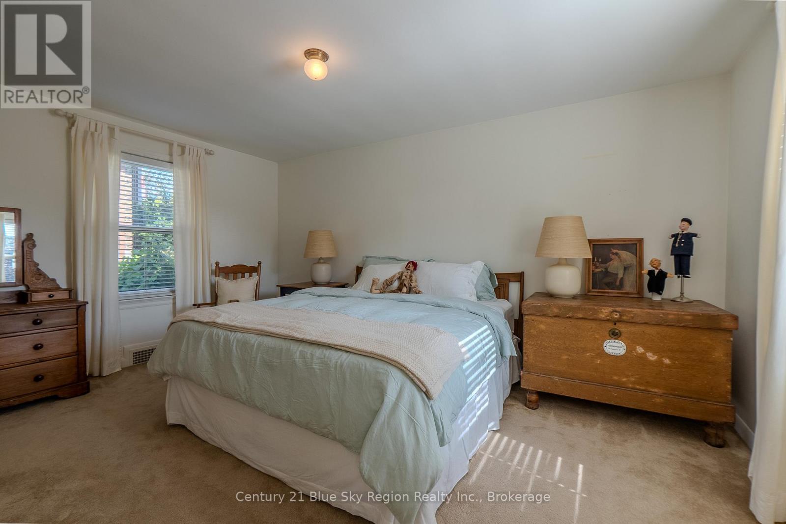 857 Bourke Street, North Bay, Ontario P1B 3K5 - Photo 13 - X12403723