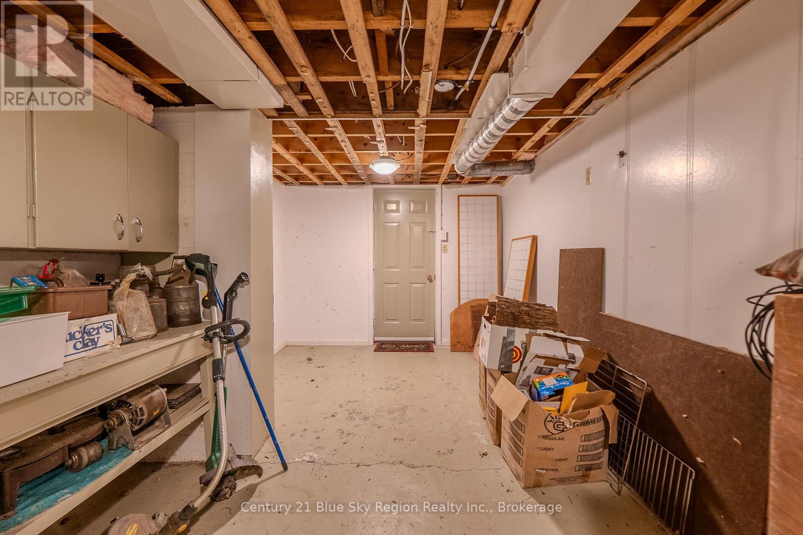 857 Bourke Street, North Bay, Ontario P1B 3K5 - Photo 37 - X12403723