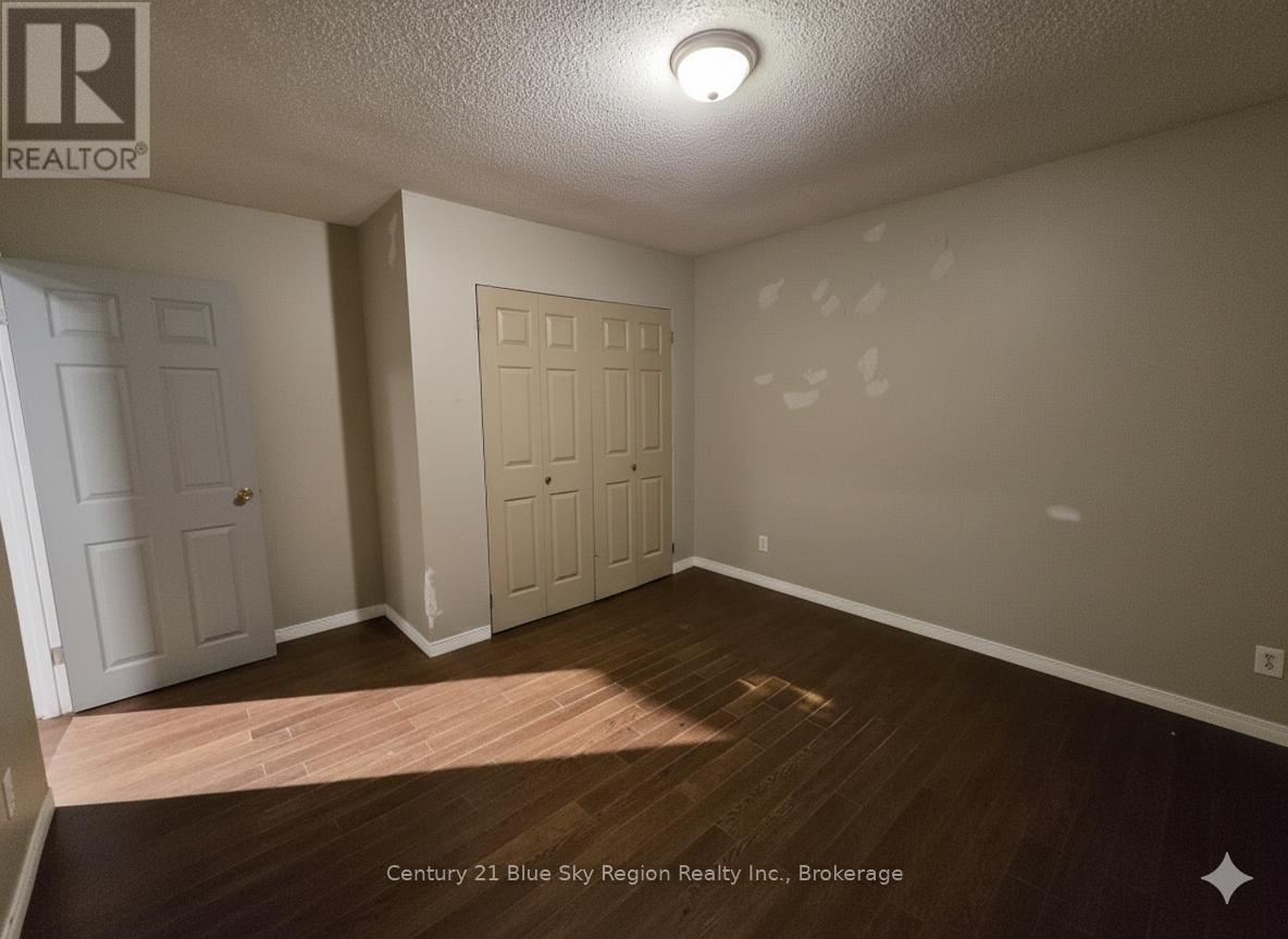 781 Lalande Road, West Nipissing, Ontario P2B 2V3 - Photo 18 - X12418548