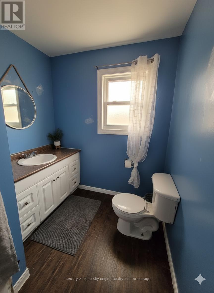 781 Lalande Road, West Nipissing, Ontario P2B 2V3 - Photo 20 - X12418548