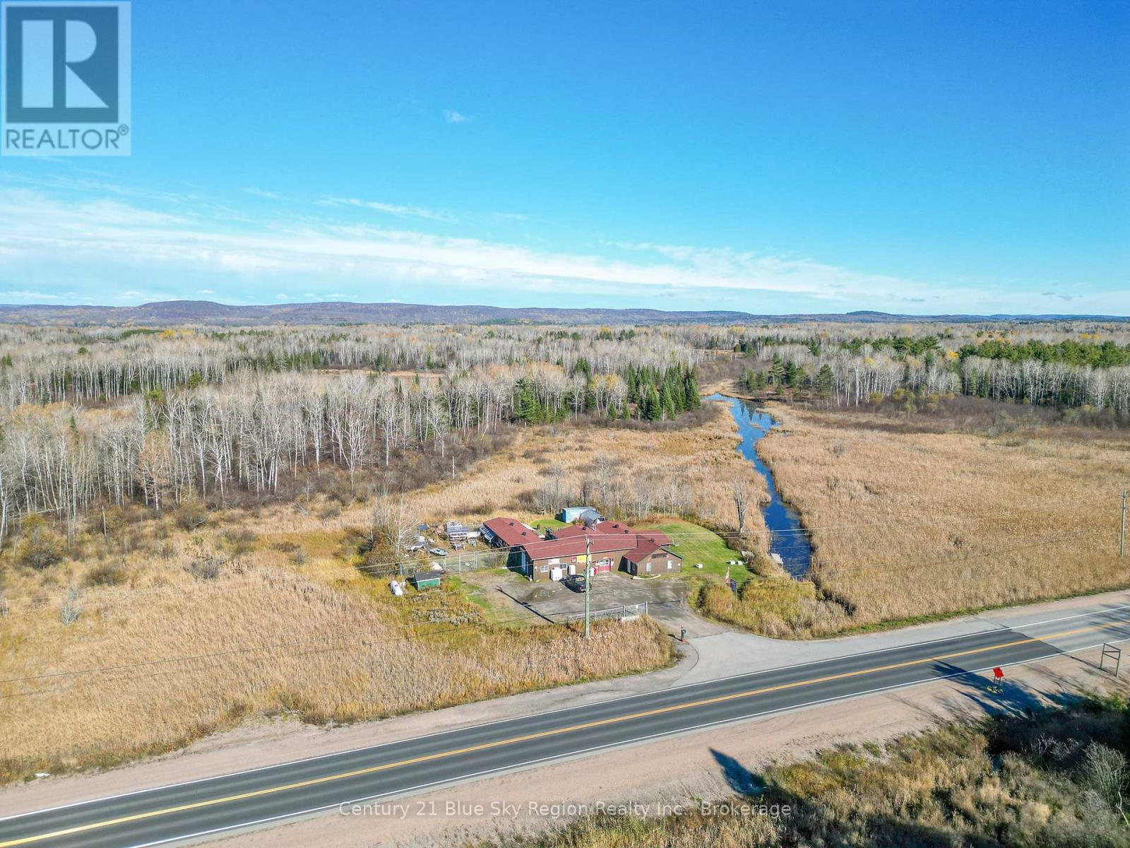 2822 Highway 17 E, East Ferris (Corbeil), Ontario  P0H 1K0 - Photo 18 - X12502466