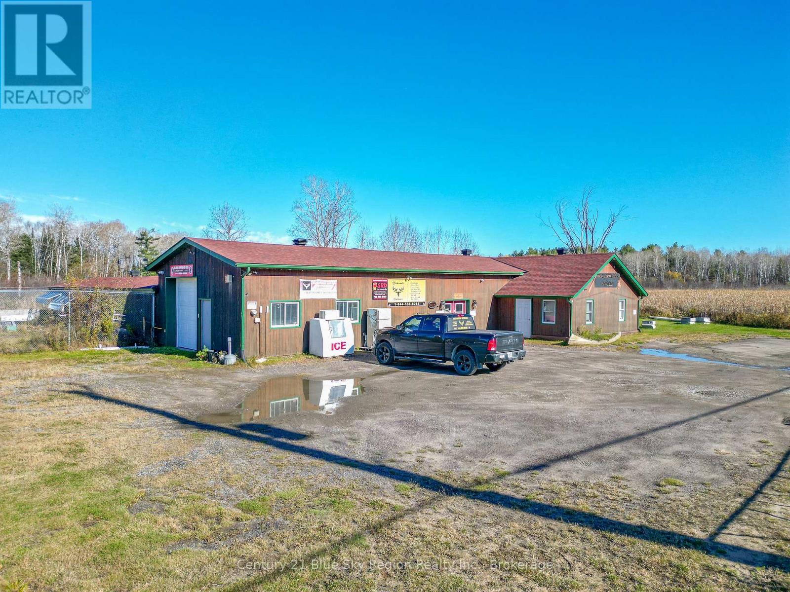 2822 Highway 17 E, East Ferris (Corbeil), Ontario  P0H 1K0 - Photo 15 - X12502466