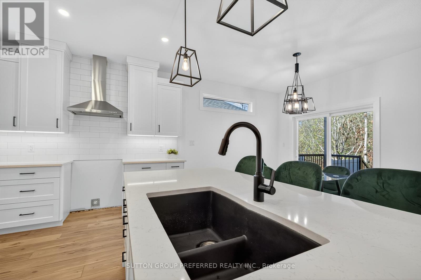 22 - 175 Glengariff Drive, Southwold, Ontario  N5P 0G1 - Photo 11 - X12491404