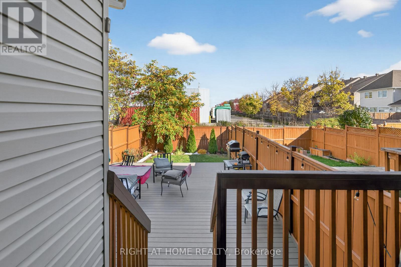 772 Cedar Creek Drive, Ottawa, Ontario  K1T 0B2 - Photo 8 - X12481959