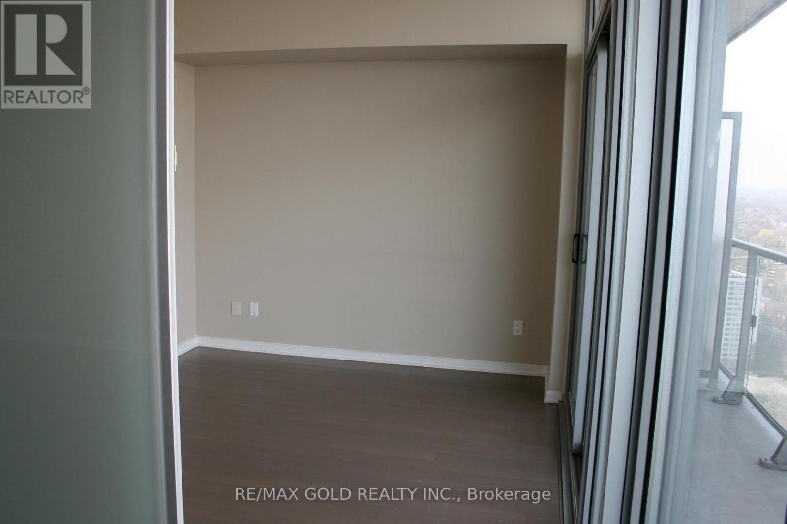 3201 - 105 The Queensway, Toronto, Ontario  M6S 5B5 - Photo 12 - W12502630