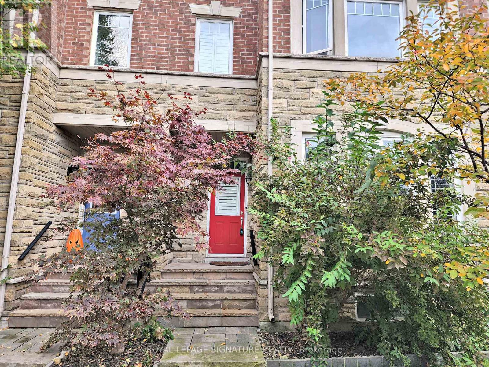 275 DALESFORD ROAD, Toronto, Ontario