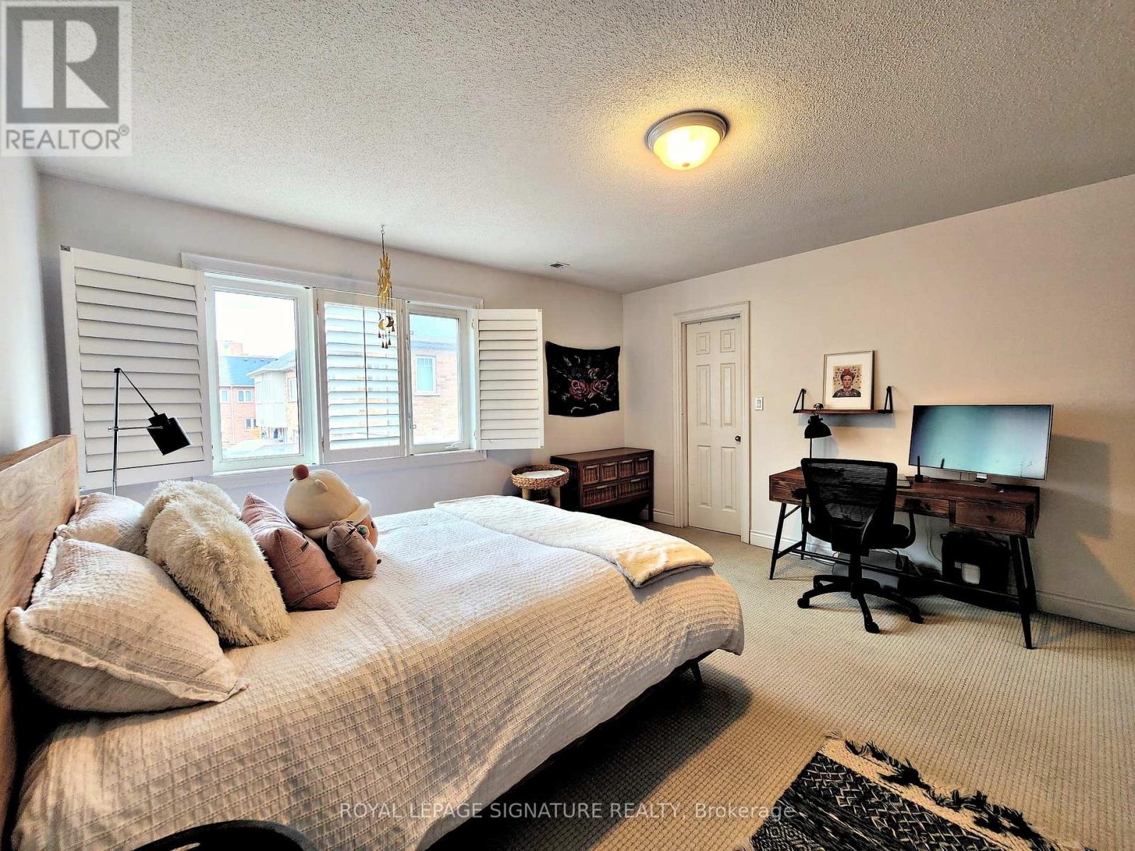 275 Dalesford Road, Toronto, Ontario  M8Y 1G4 - Photo 22 - W12502634