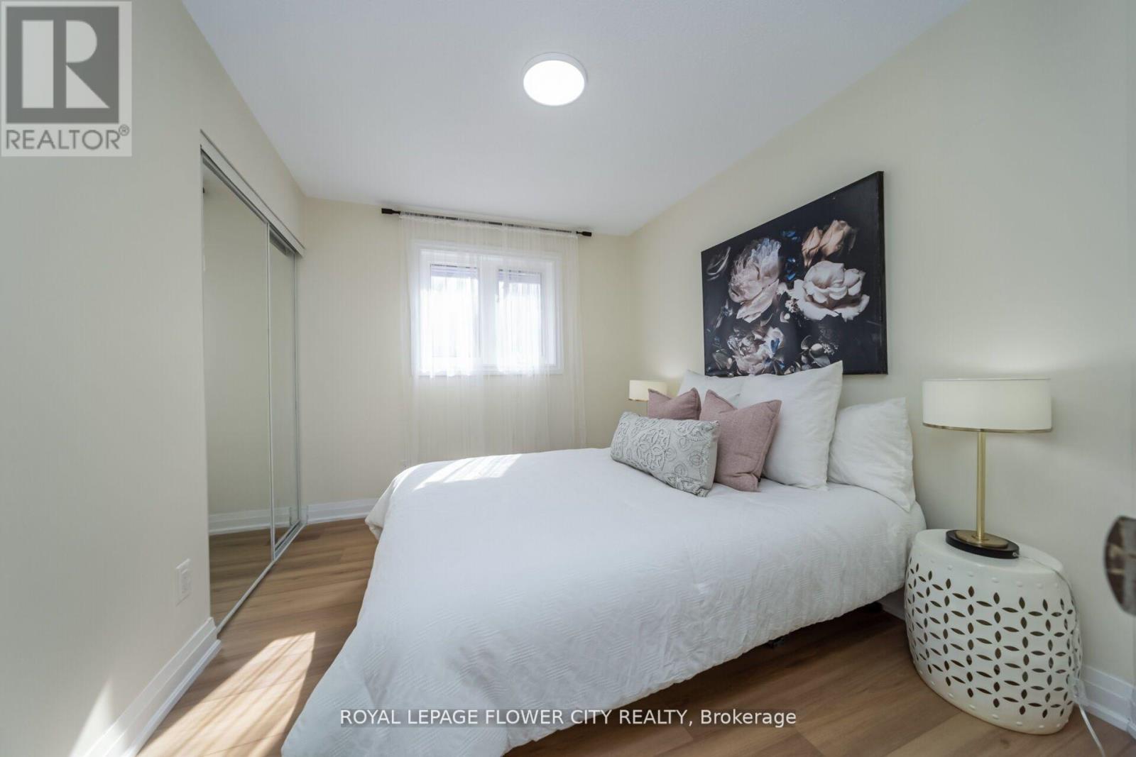 4 Natalie Court E, Brampton, Ontario  L6S 5T2 - Photo 25 - W12502646