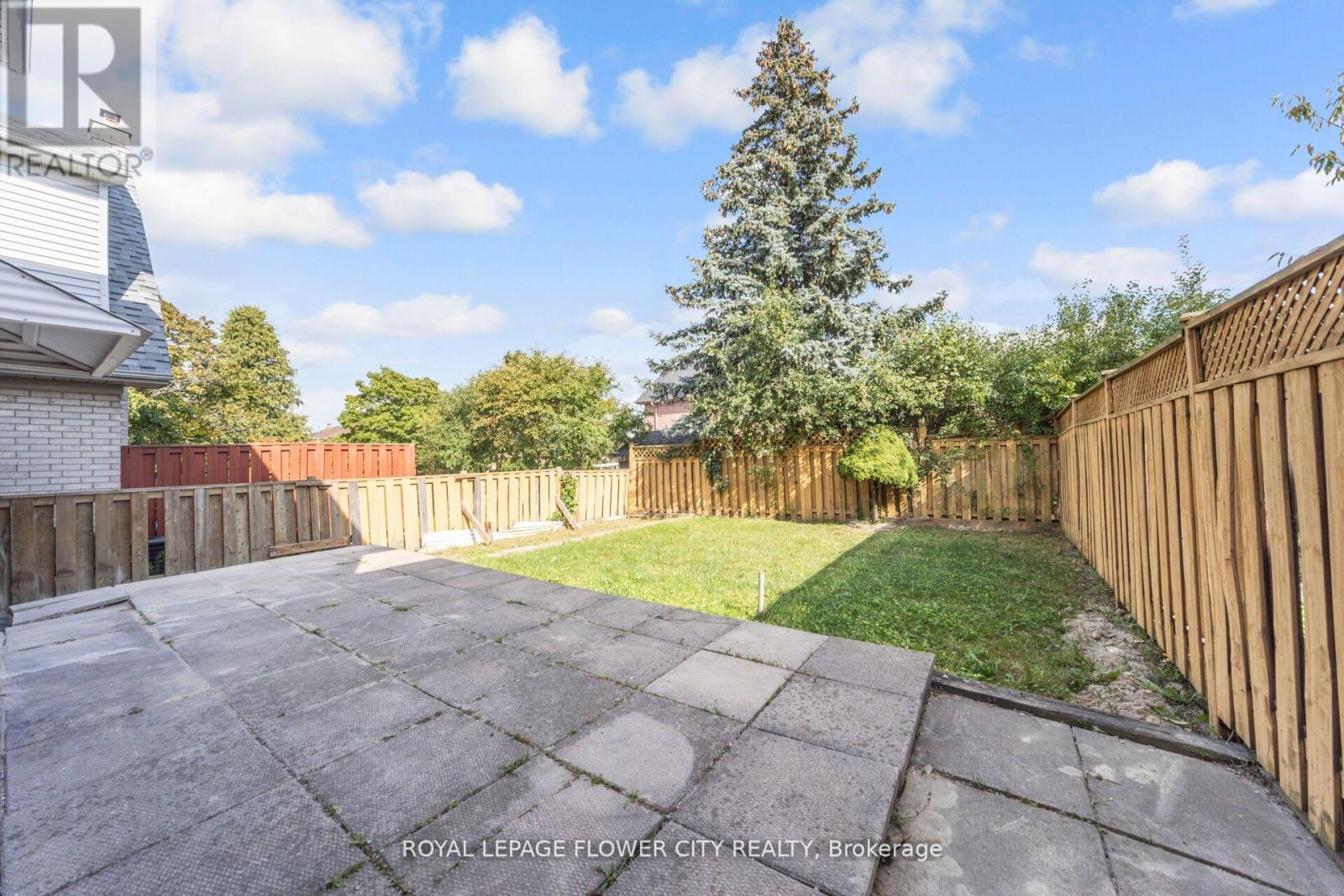 4 Natalie Court E, Brampton, Ontario  L6S 5T2 - Photo 41 - W12502646