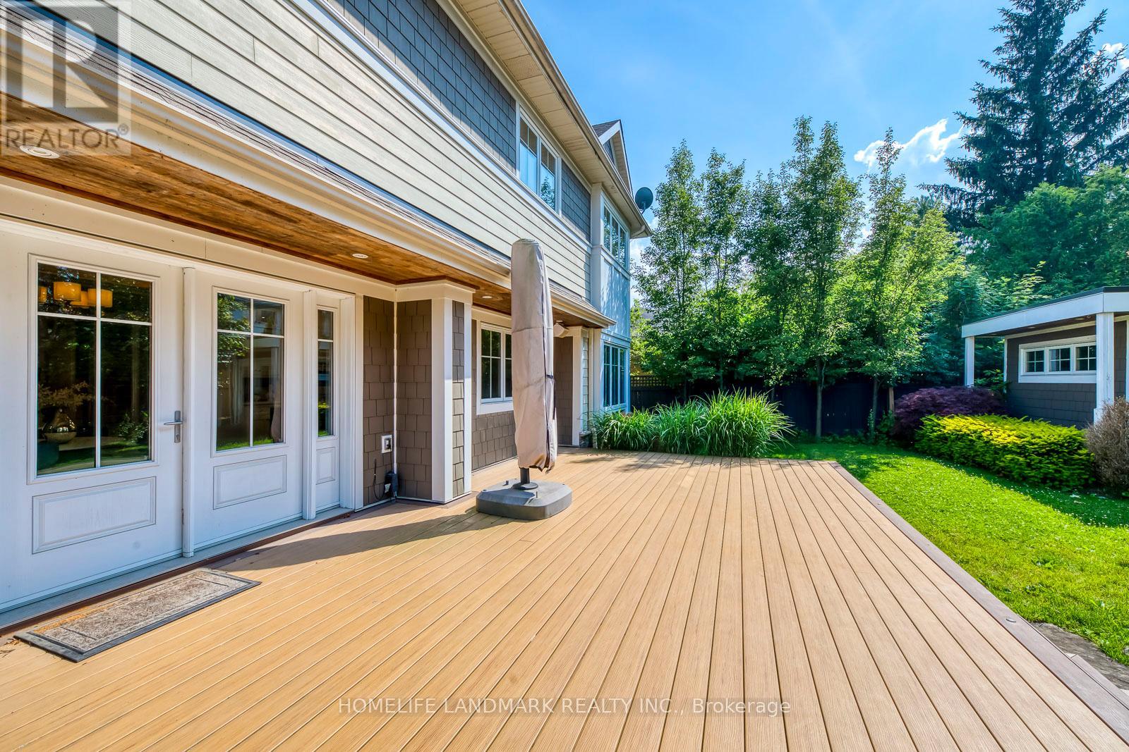 214 Waneta Drive, Oakville, Ontario  L6K 2T5 - Photo 45 - W12502712