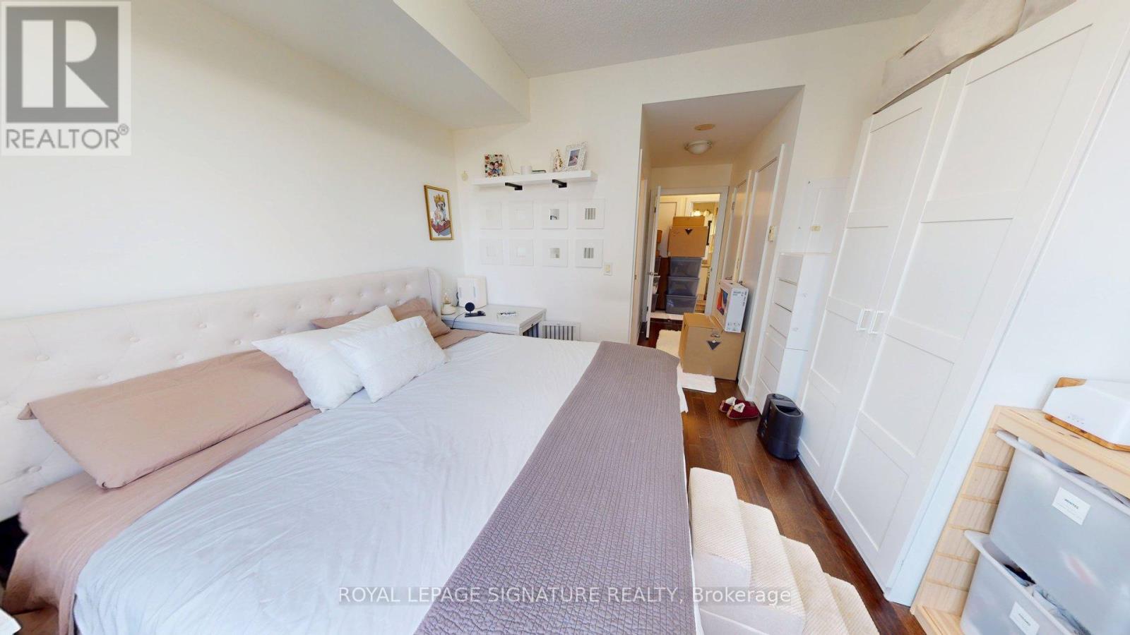 704 - 1638 Bloor Street W, Toronto, Ontario  M6P 0A6 - Photo 11 - W12502726