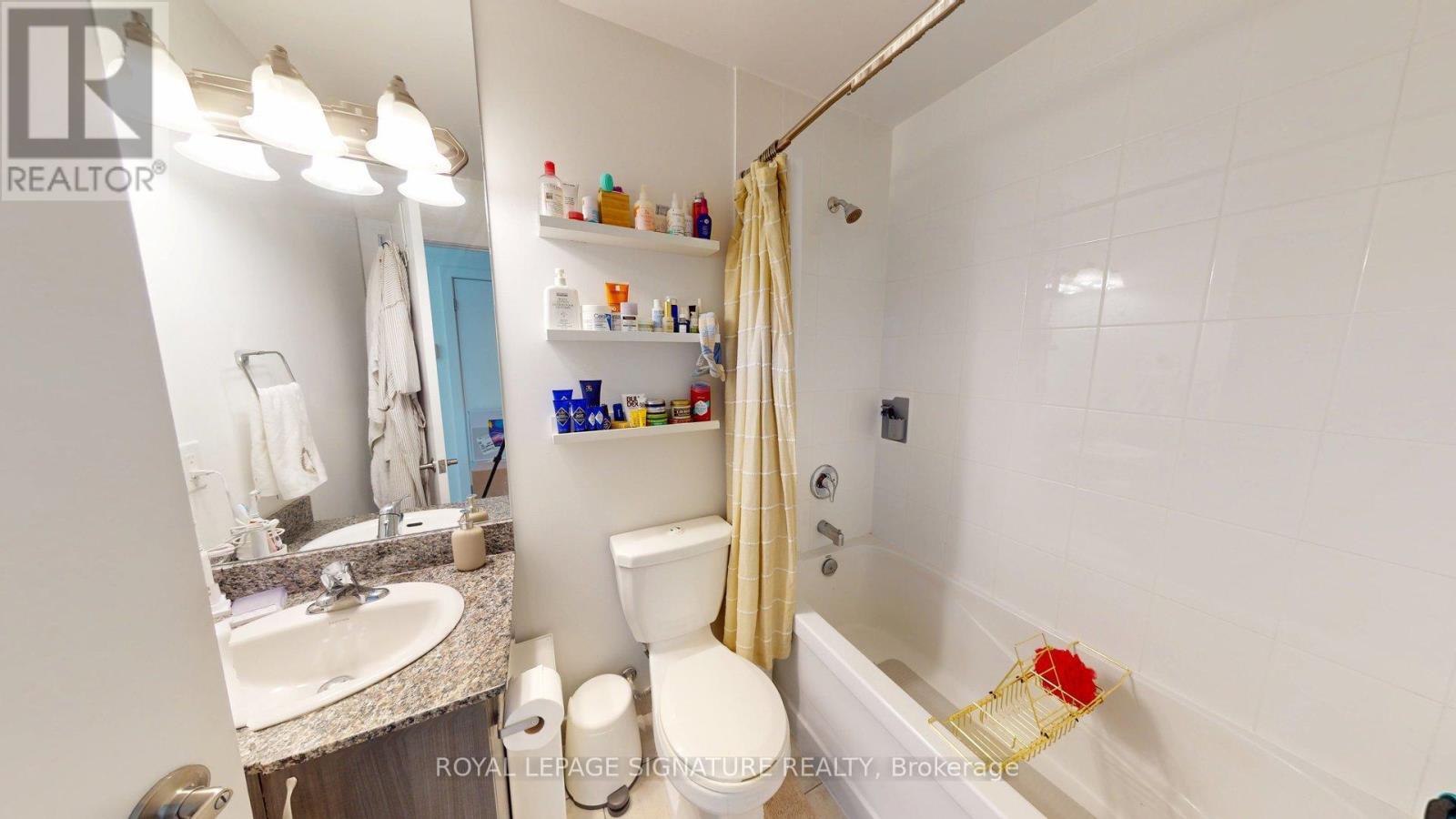 704 - 1638 Bloor Street W, Toronto, Ontario  M6P 0A6 - Photo 13 - W12502726