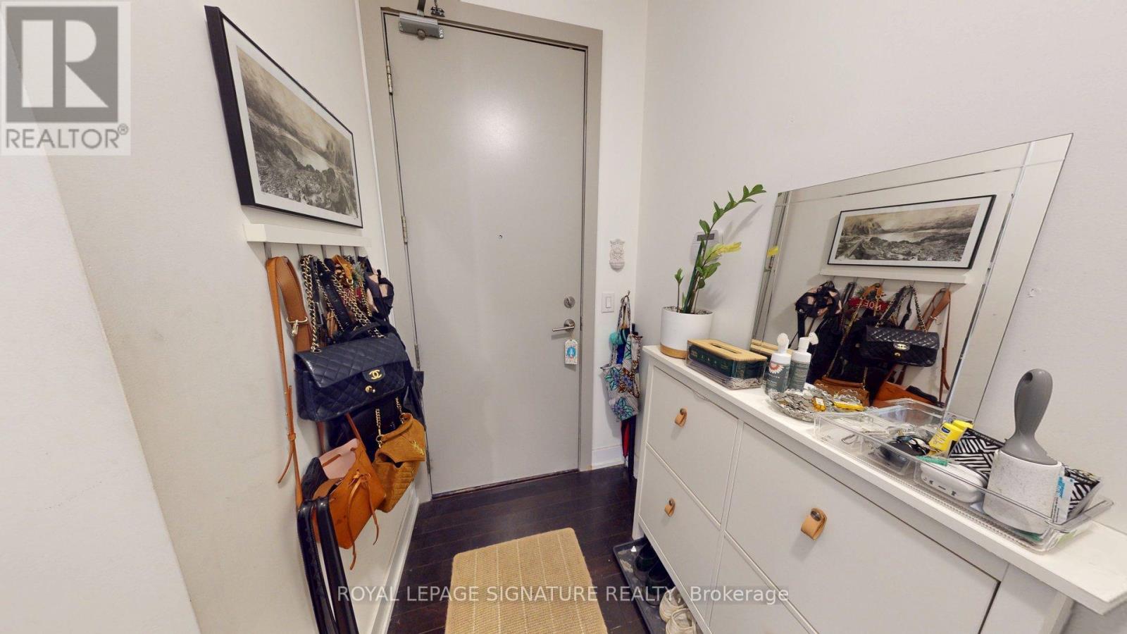 704 - 1638 Bloor Street W, Toronto, Ontario  M6P 0A6 - Photo 14 - W12502726
