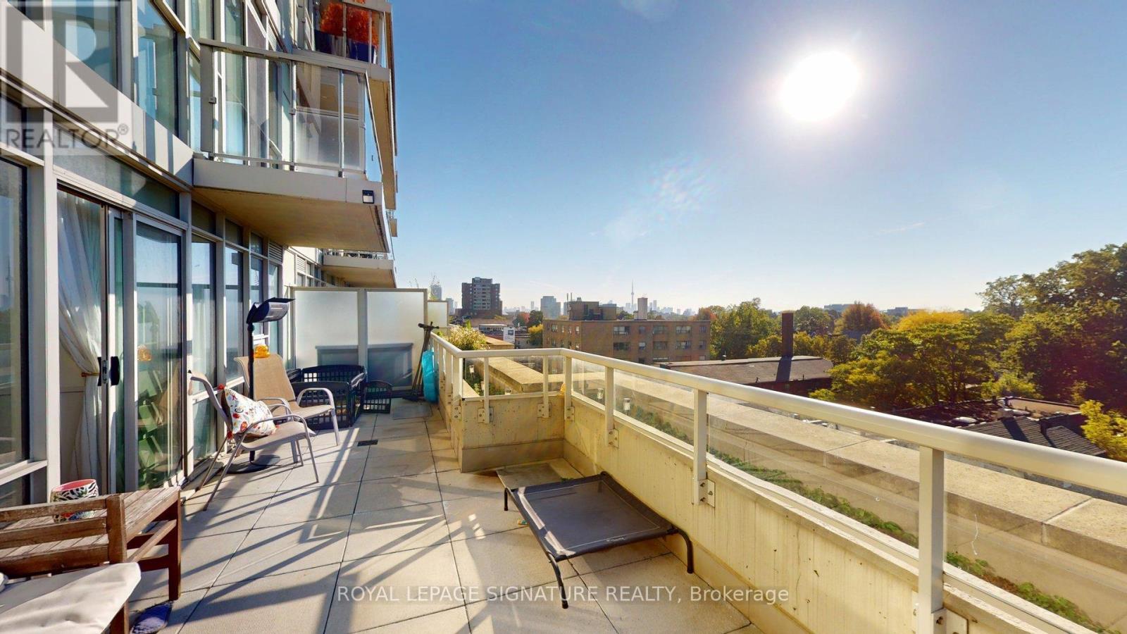 704 - 1638 Bloor Street W, Toronto, Ontario  M6P 0A6 - Photo 16 - W12502726