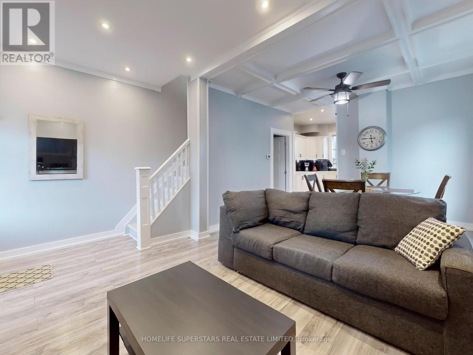 257 Prescott Avenue, Toronto, Ontario  M6N 3G9 - Photo 13 - W12502728