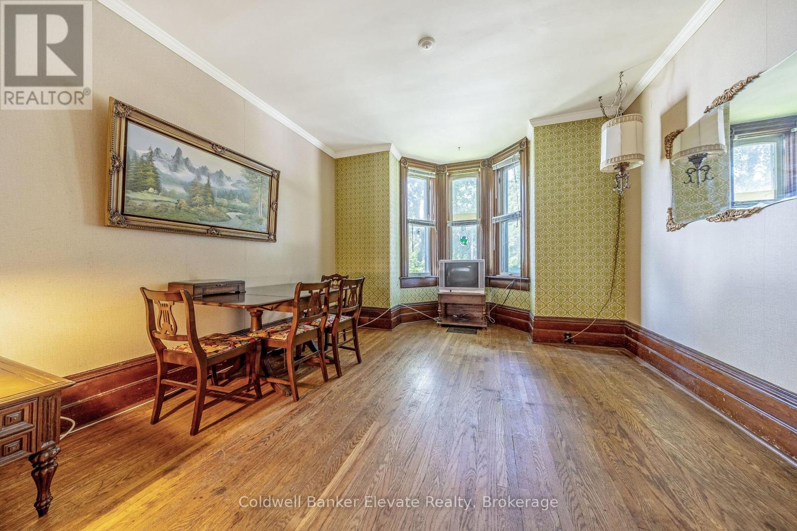 53 Willow Street N, Halton Hills, Ontario  L7J 1Z8 - Photo 14 - W12502734