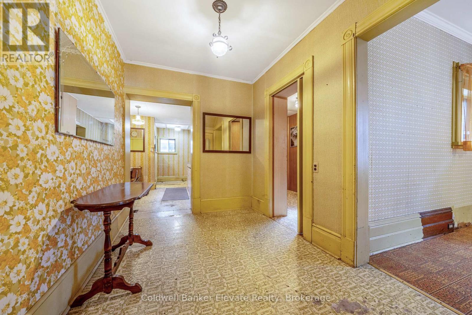 53 Willow Street N, Halton Hills, Ontario  L7J 1Z8 - Photo 18 - W12502734