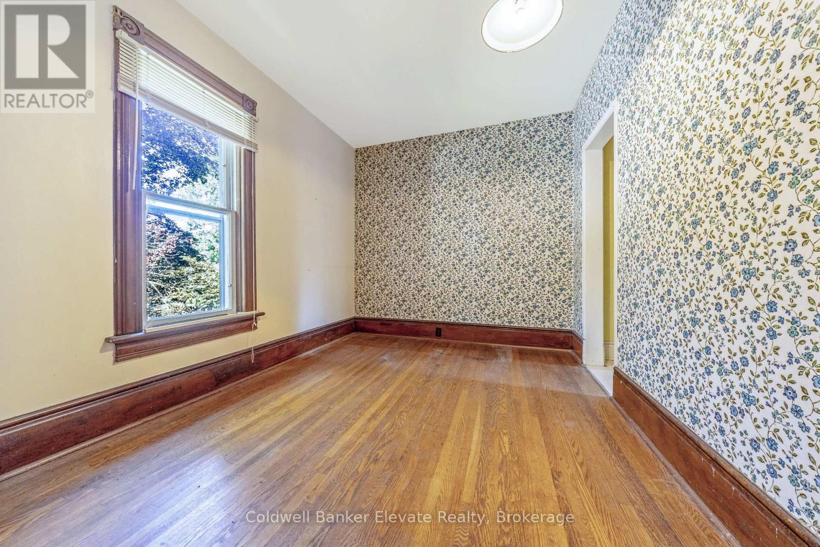 53 Willow Street N, Halton Hills, Ontario  L7J 1Z8 - Photo 27 - W12502734