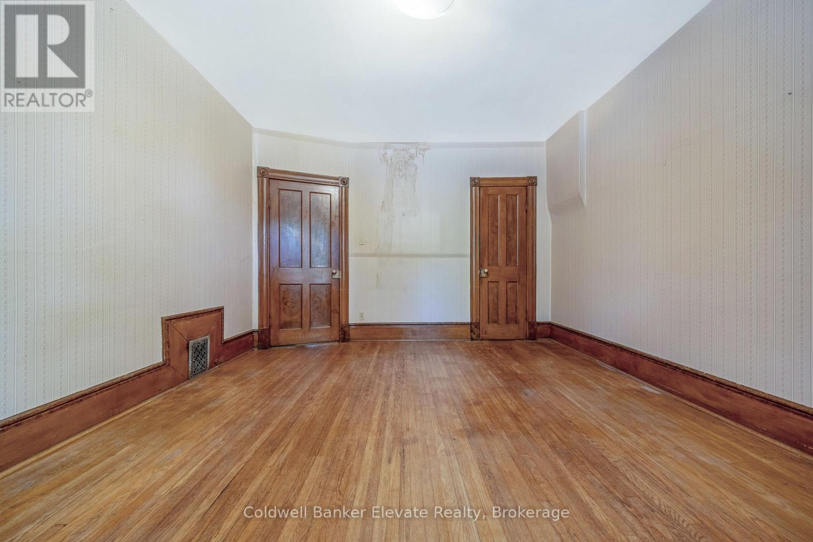 53 Willow Street N, Halton Hills, Ontario  L7J 1Z8 - Photo 29 - W12502734