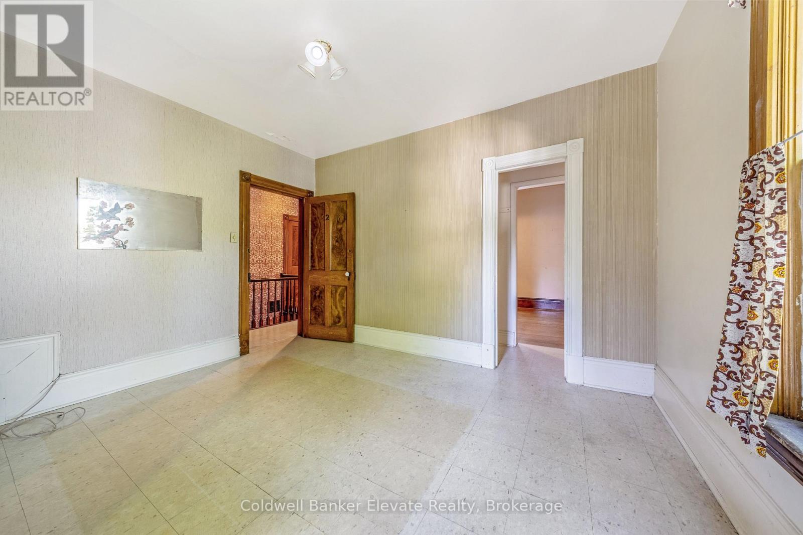 53 Willow Street N, Halton Hills, Ontario  L7J 1Z8 - Photo 32 - W12502734