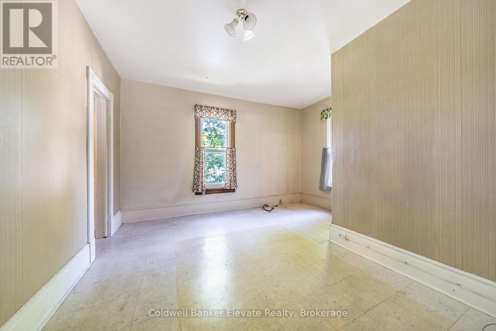 53 Willow Street N, Halton Hills, Ontario  L7J 1Z8 - Photo 37 - W12502734