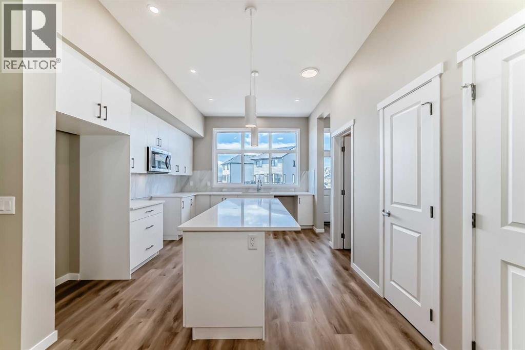 15 Magnolia Street, Calgary, Alberta  T3M 4C8 - Photo 5 - A2238787