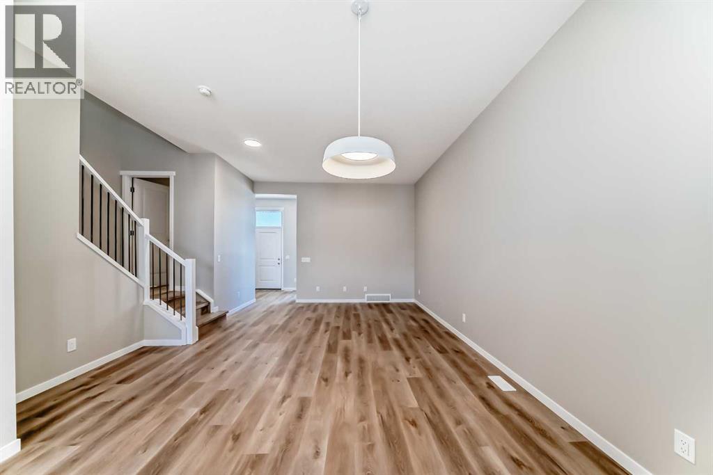 15 Magnolia Street, Calgary, Alberta  T3M 4C8 - Photo 13 - A2238787