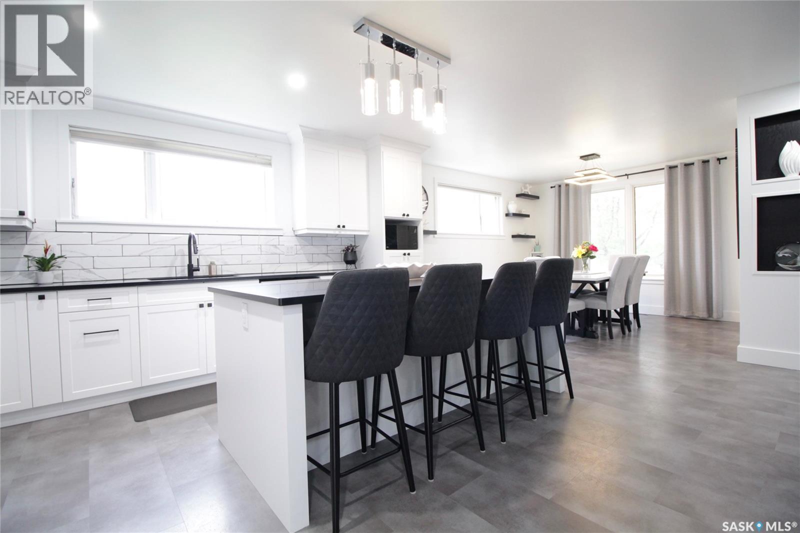 1110 Windover Avenue, Moosomin, Saskatchewan  S0G 3N0 - Photo 2 - SK022250