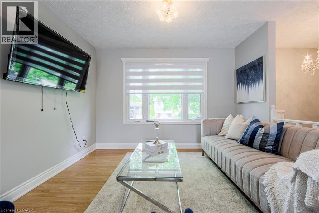 689 Macyoung Drive, Kincardine, Ontario  N2Z 1T1 - Photo 6 - 40780302