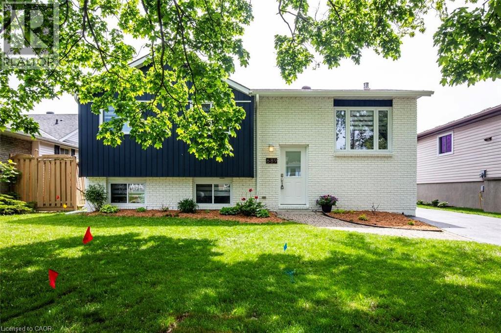 689 Macyoung Drive, Kincardine, Ontario  N2Z 1T1 - Photo 2 - 40780302