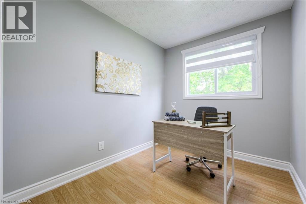 689 Macyoung Drive, Kincardine, Ontario  N2Z 1T1 - Photo 23 - 40780302