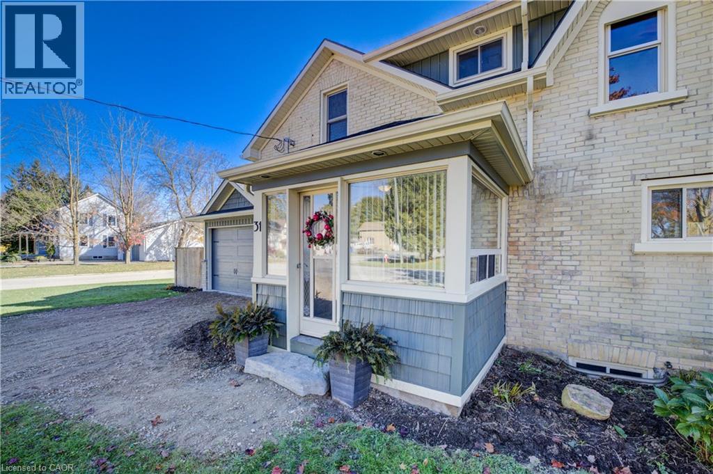 31 Pellister Street W, Harriston, Ontario  N0G 1Z0 - Photo 4 - 40783922