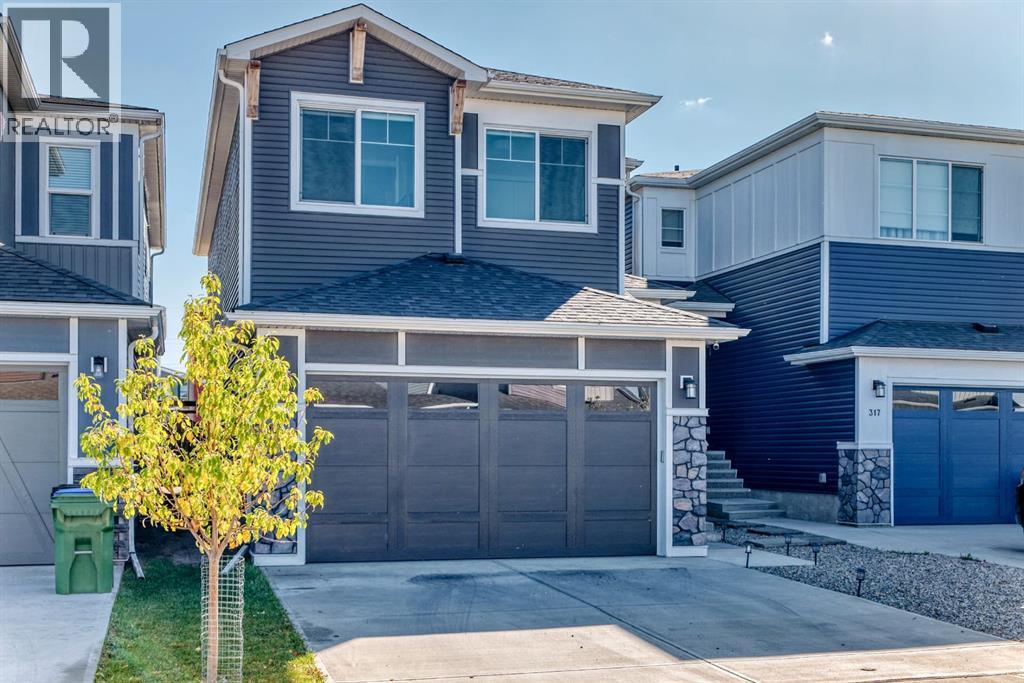 321 Carringvue Place Nw, Calgary, Alberta  T3P 2A5 - Photo 2 - A2262380