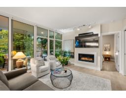 206 1501 VIDAL STREET, White Rock, British Columbia