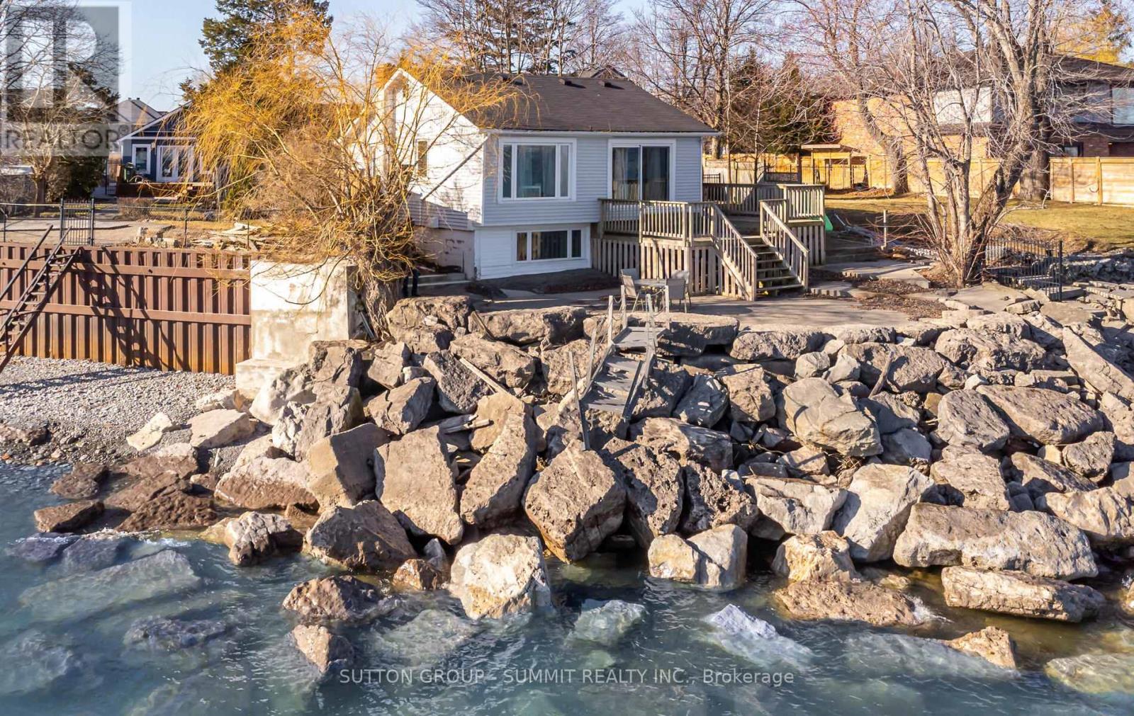 18 1/2 Lakeshore Drive, Hamilton, Ontario  L8E 5C6 - Photo 4 - X12502618