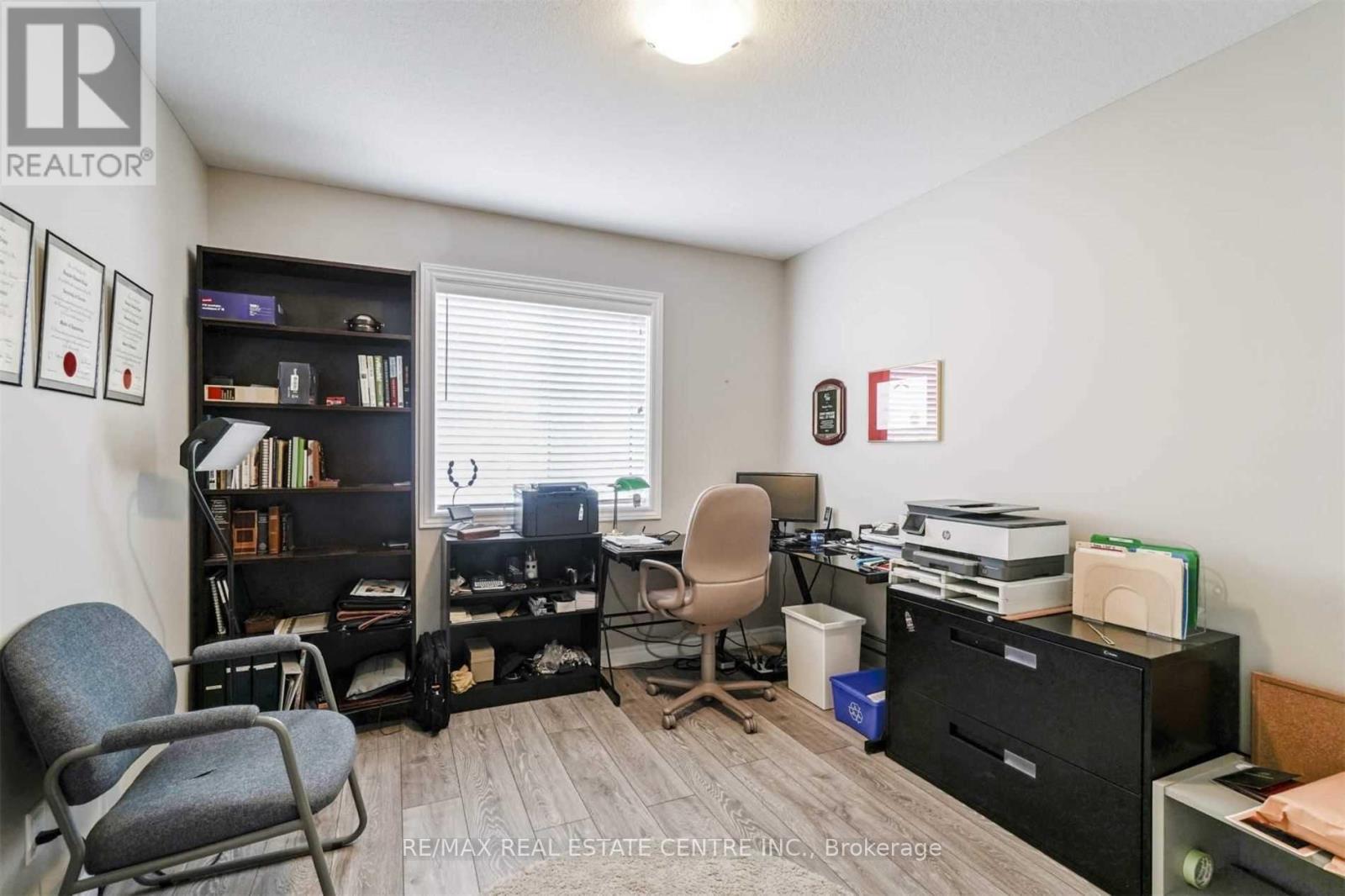 16 - 625 Blackbridge Road, Cambridge, Ontario  N0B 1M0 - Photo 21 - X12502622