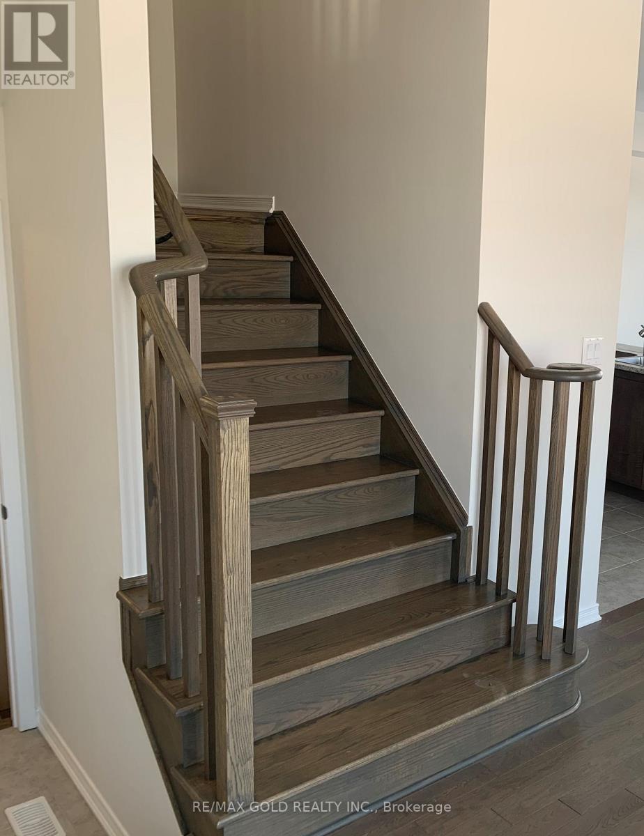 32 Oaktree Drive, Haldimand, Ontario  N3W 0E6 - Photo 2 - X12502692