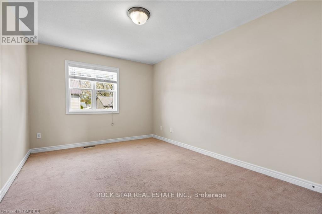 8 Chicory Crescent, St. Catharines, Ontario  L2R 0A5 - Photo 14 - X12502706