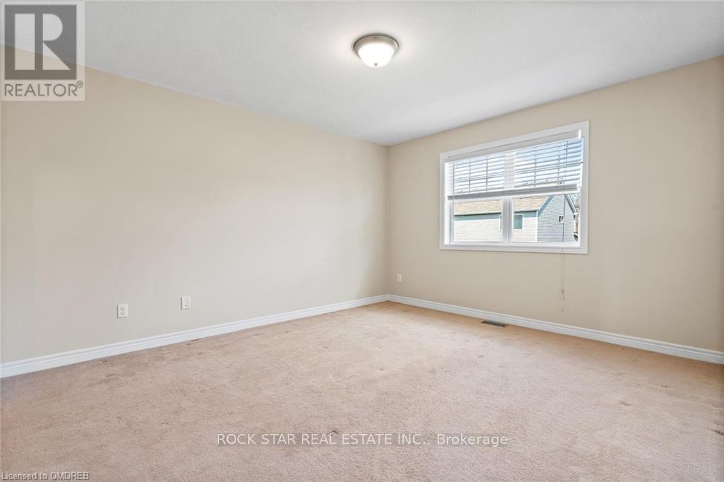 8 Chicory Crescent, St. Catharines, Ontario  L2R 0A5 - Photo 15 - X12502706