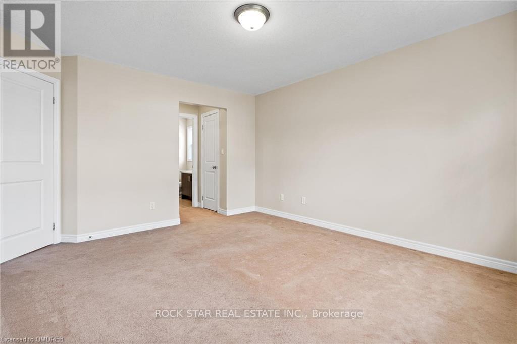 8 Chicory Crescent, St. Catharines, Ontario  L2R 0A5 - Photo 16 - X12502706