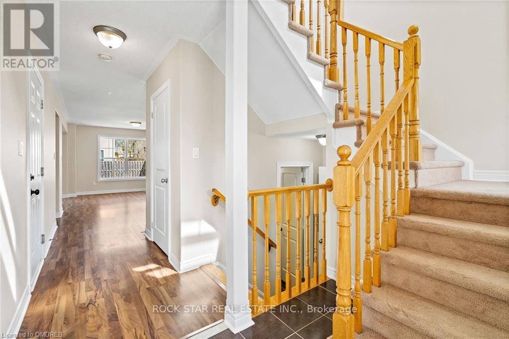 8 Chicory Crescent, St. Catharines, Ontario  L2R 0A5 - Photo 3 - X12502706