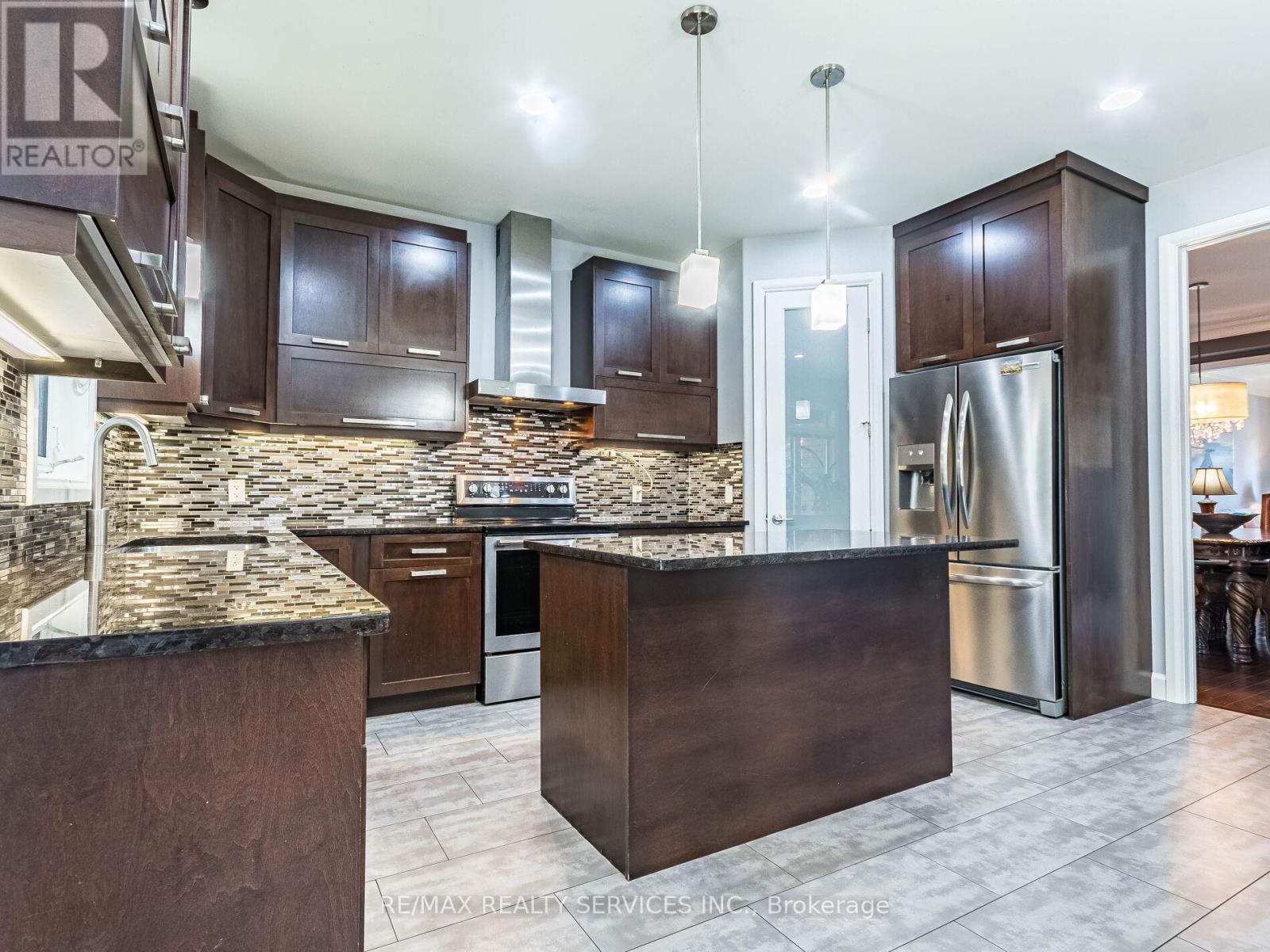 104 Staffordshire Court, London North, Ontario  N6H 5P8 - Photo 16 - X12502746