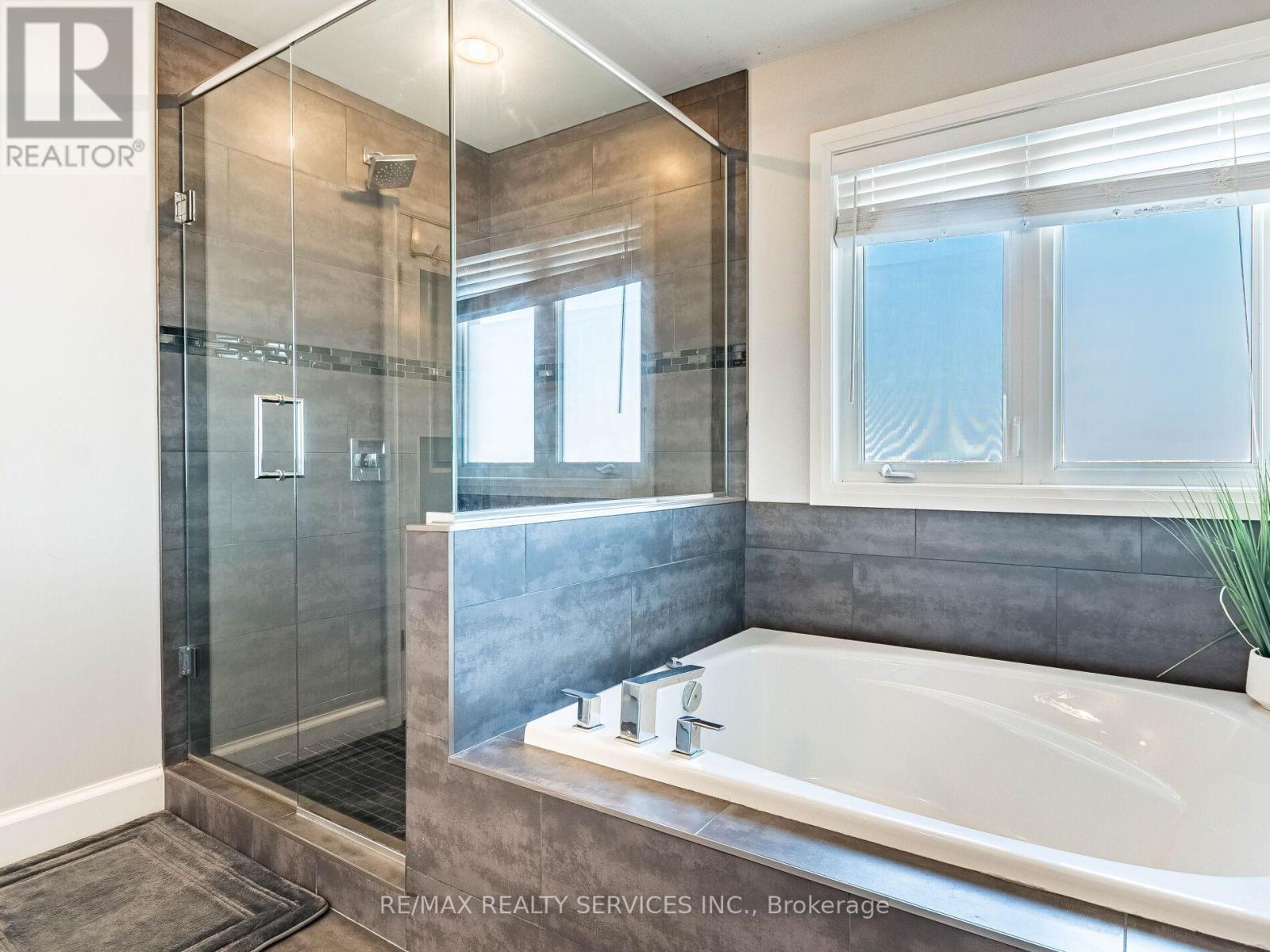 104 Staffordshire Court, London North, Ontario  N6H 5P8 - Photo 29 - X12502746